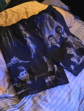 Source Unknown Black Graphic Athletic Shorts with White Print